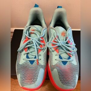 Under Armour Curry 🏀 shoes  - Light Blue and Red